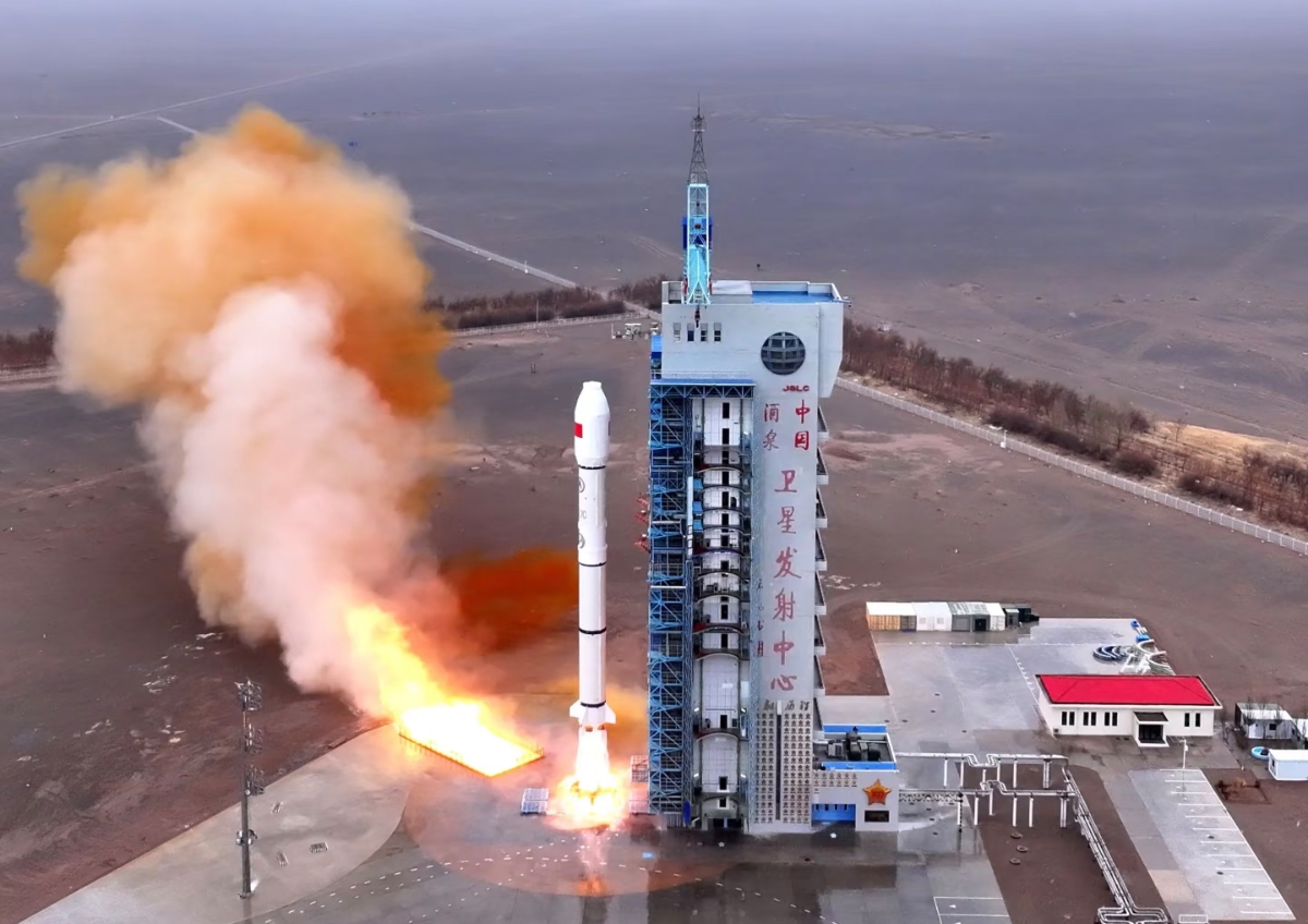 从“太空基建”到“落地生根”:科技圈3月27日的三大看点-赞恩网络科技